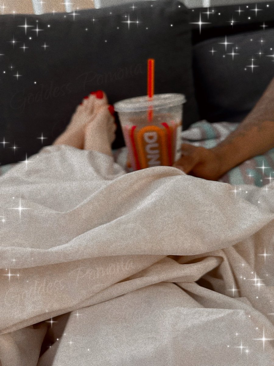 goddesspomonaa's tweet photo. Enjoying a slow start to the day with Bf + our simp sponsored coffees ☁️ the sight of My pretty red toes and his strong, tattooed forearm is enough to tempt you into mindless submission, do you dare interact? https://t.co/oowkKgSVZK