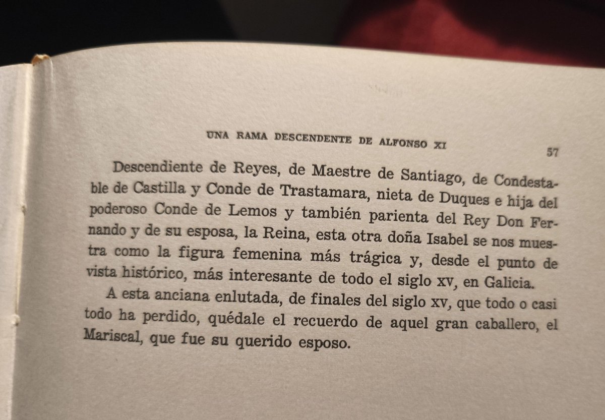 AlabamaMooR's tweet photo. Isabel de Castro era bisnieta de Fadrique, el hermano gemelo de Enrique II y por tanto tataranieta de Alfonso XI y Leonor de Guzmán. Han aparecido piedras con los 6 roeles de su casa junto al águila de la de Pardo de Cela. En el Museo Provincial de Lugo hay uno de La Fouxeira. https://t.co/DKGjZ7rNwR