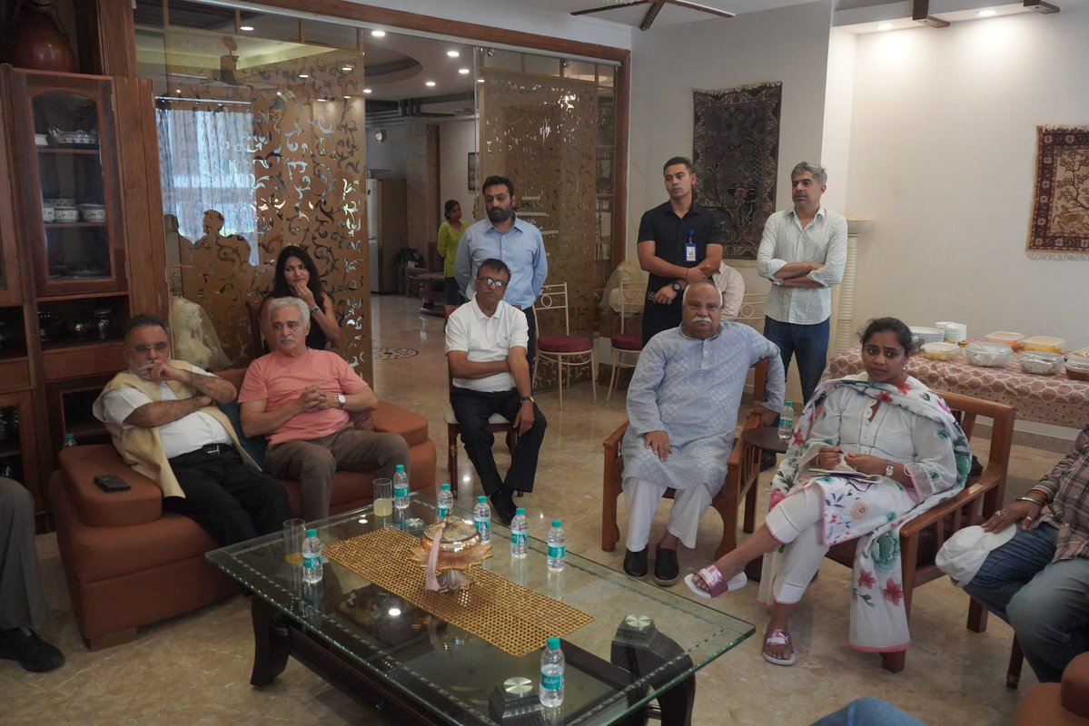 Kailash Gahlot tweet media