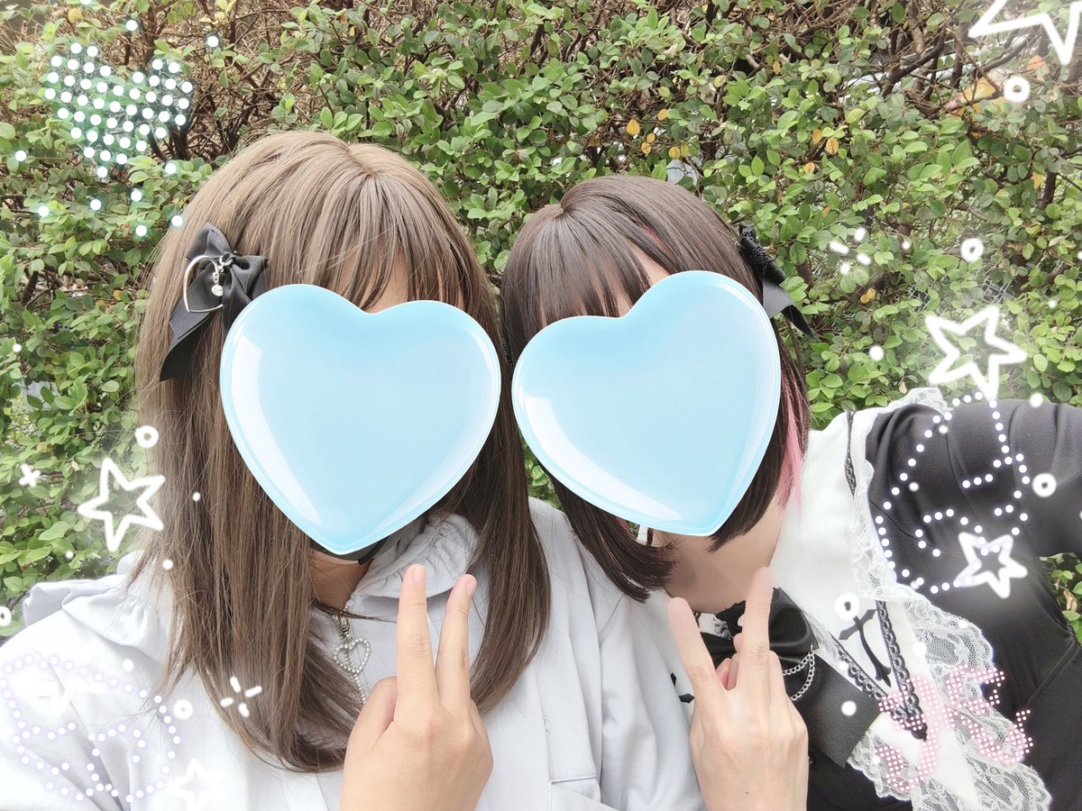 hapineko_sub's tweet photo. ゆーえんさん(@yuen_SUA)とメタフェス行ってきたよ〜！✨
お目当ての物も買えたし楽しかった！ https://t.co/xaIRvleaGf