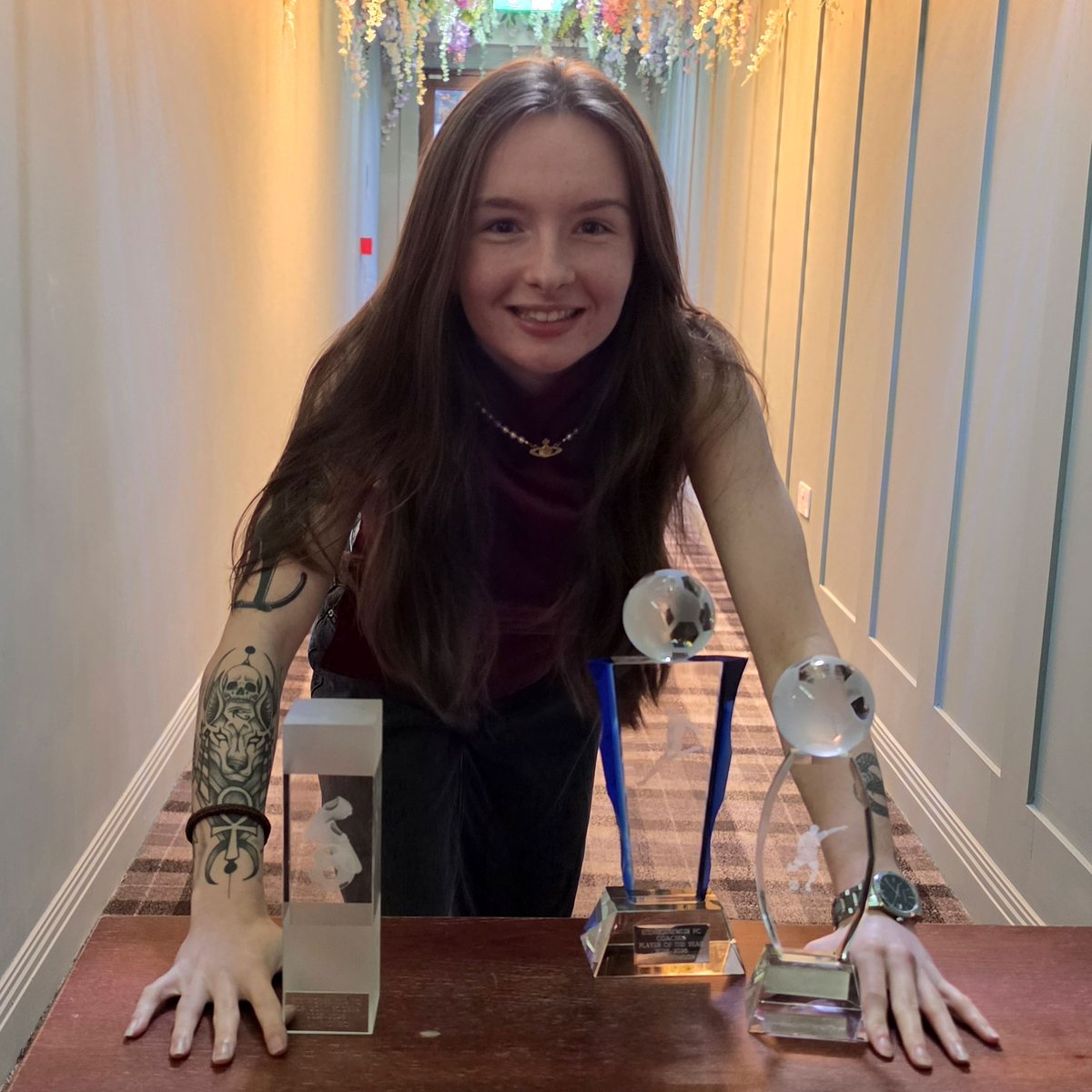 StennyWFC's tweet photo. 𝐂𝐋𝐄𝐀𝐍 𝐒𝐖𝐄𝐄𝐏 𝐊𝐘𝐋𝐀 𝐂𝐋𝐄𝐀𝐑𝐒 𝐔𝐏
Sweeping up the remaining awards was 𝐊𝐘𝐋𝐀 𝐓𝐇𝐎𝐌𝐒𝐎𝐍 who picked up the awards for Top Goalscorer, Coaches Player and Player’s Player of the Year!

READ: https://t.co/TsSTb0gJpT https://t.co/fS6gKCPw4E