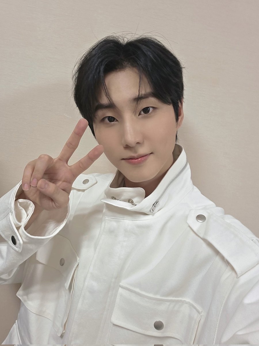 domi | SAW DAY6 tweet media