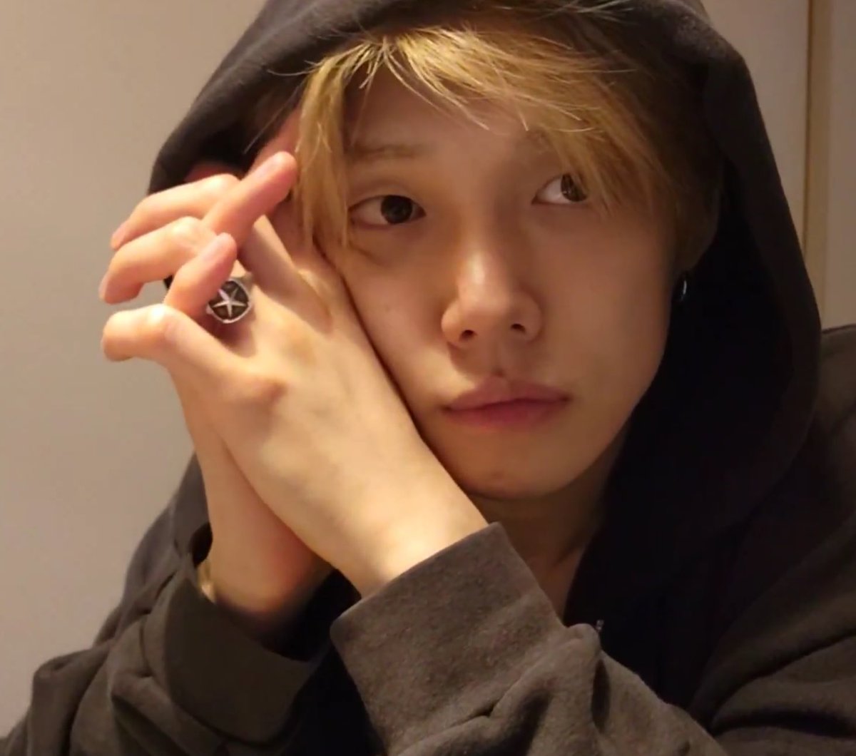쭈니 ✩ tweet media