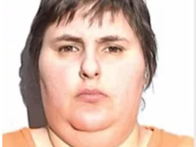 Sean84103's tweet photo. @MistralWindBoy For this women? 😳 https://t.co/wpLkt1OM2T