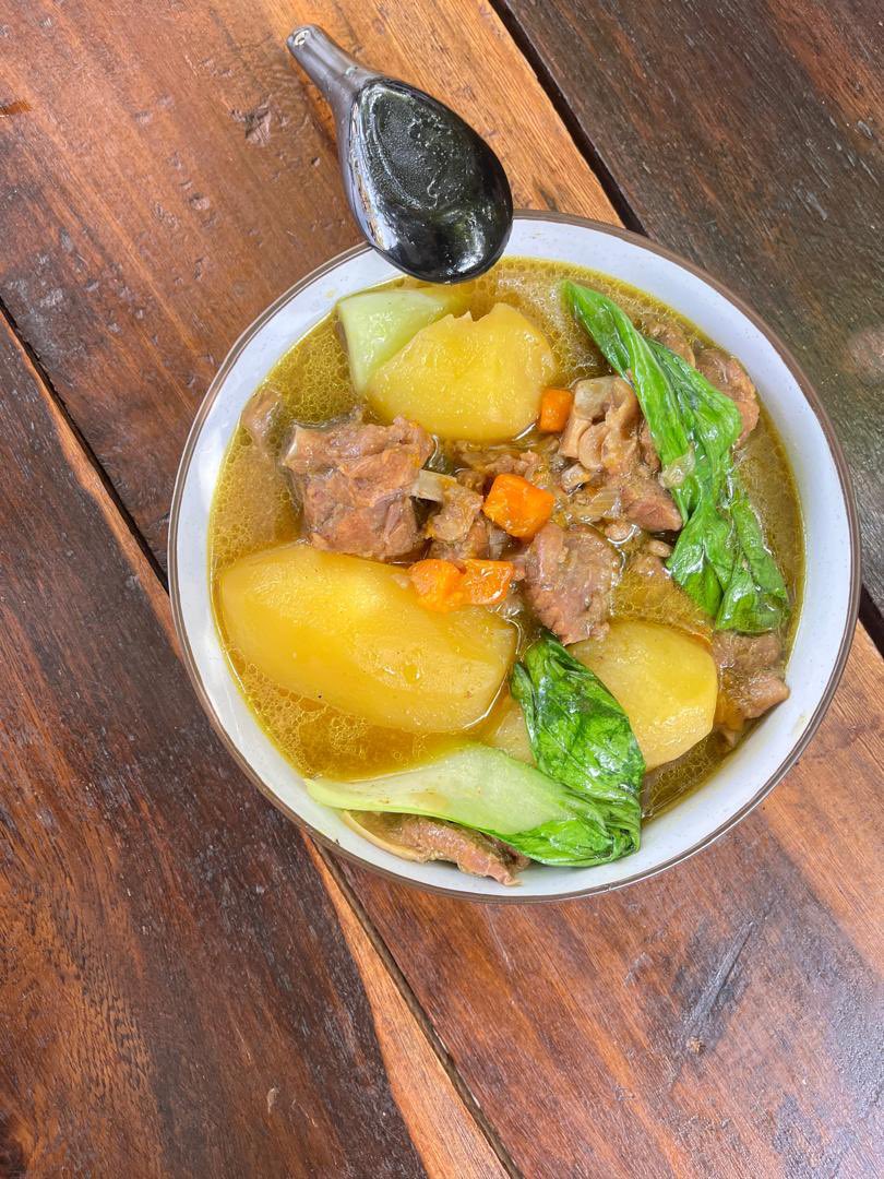 Cousins4Cousins's tweet photo. Goat Soup by Cousins. One bowl is never enough.😮‍💨

K15,000 only. Area 49, pa Tower. 😁📍 https://t.co/PnkDkhLclP