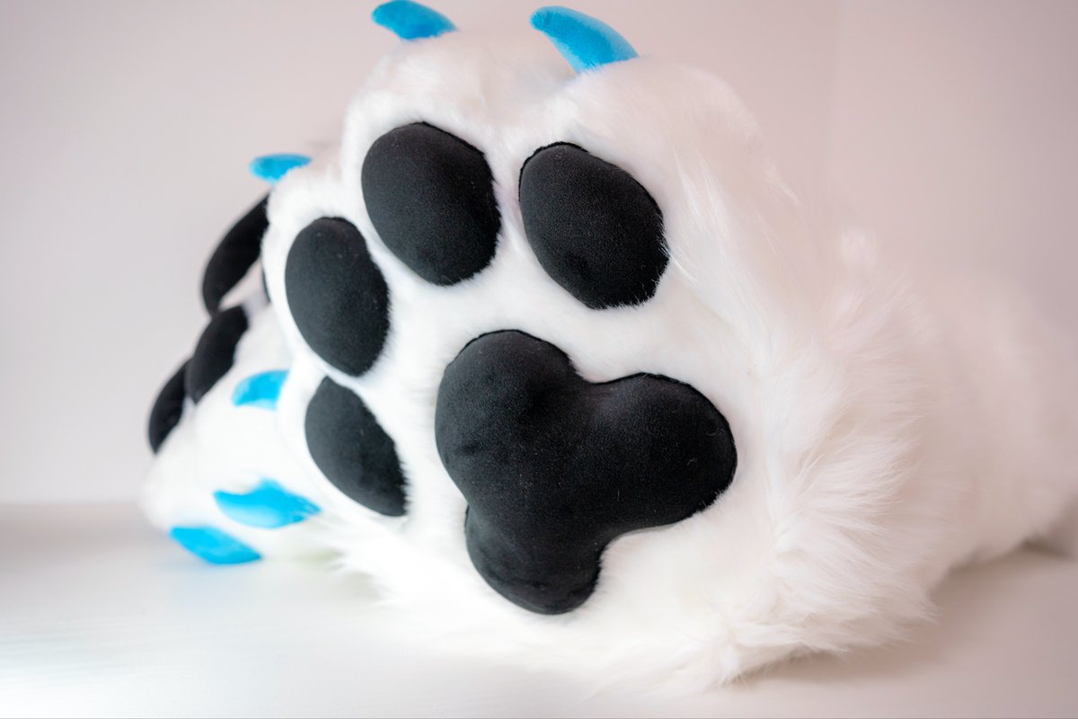 Amenote_Studio's tweet photo. もちもち肉球🐾
洗濯機で丸ごと洗えます！ https://t.co/wGOJbR5w2c