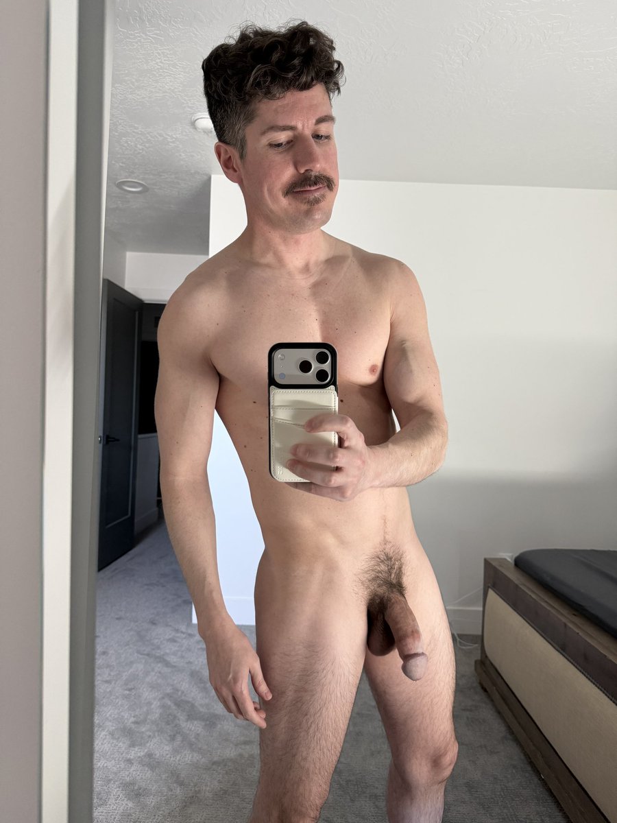 Carson Bates tweet media