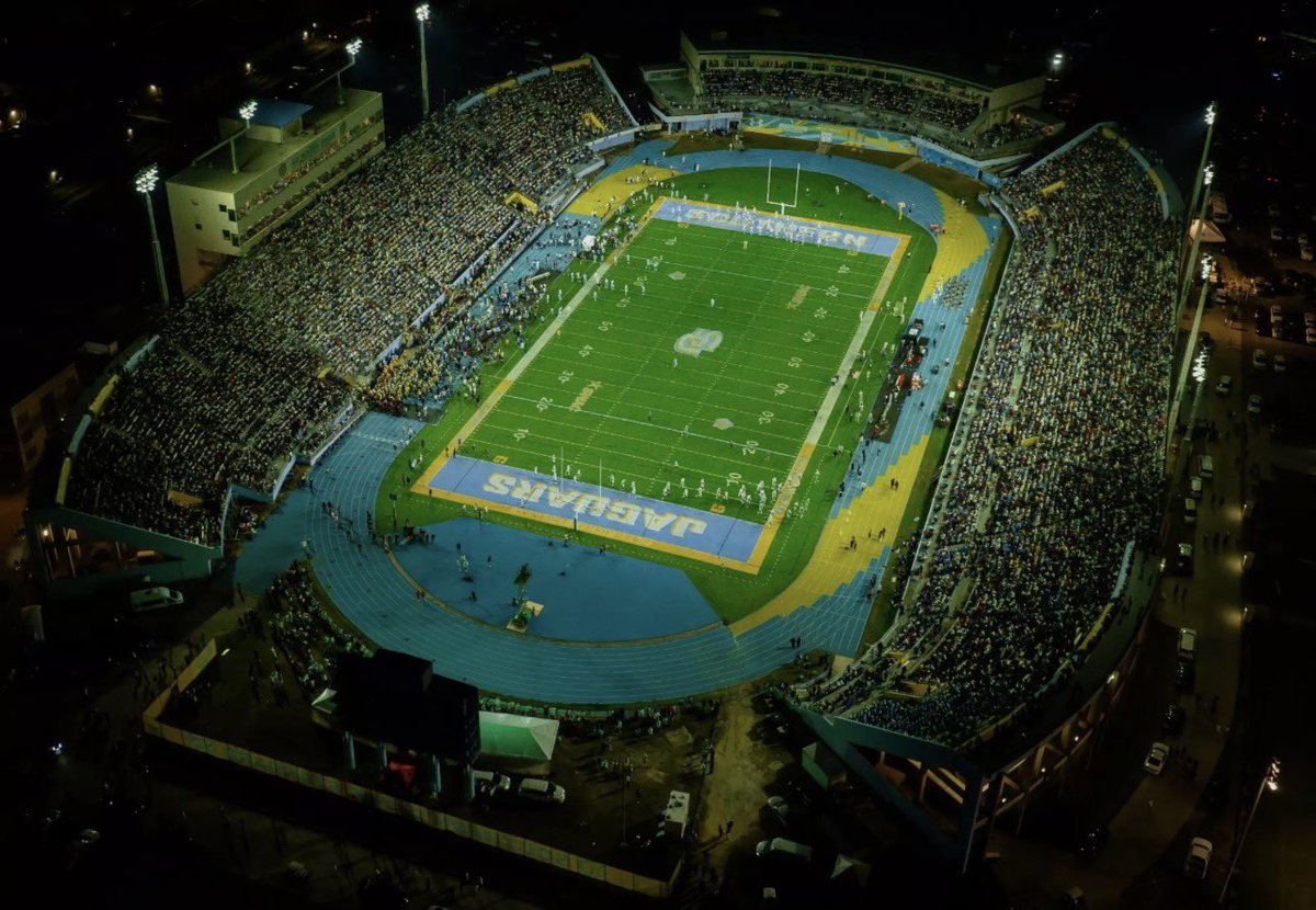 Kaydan11_'s tweet photo. 3️⃣ Blessed to receive my first HBCU offer from Southern University #ATGTG 
@AHSCougarsFB @CoachRadford https://t.co/VntflmfNld