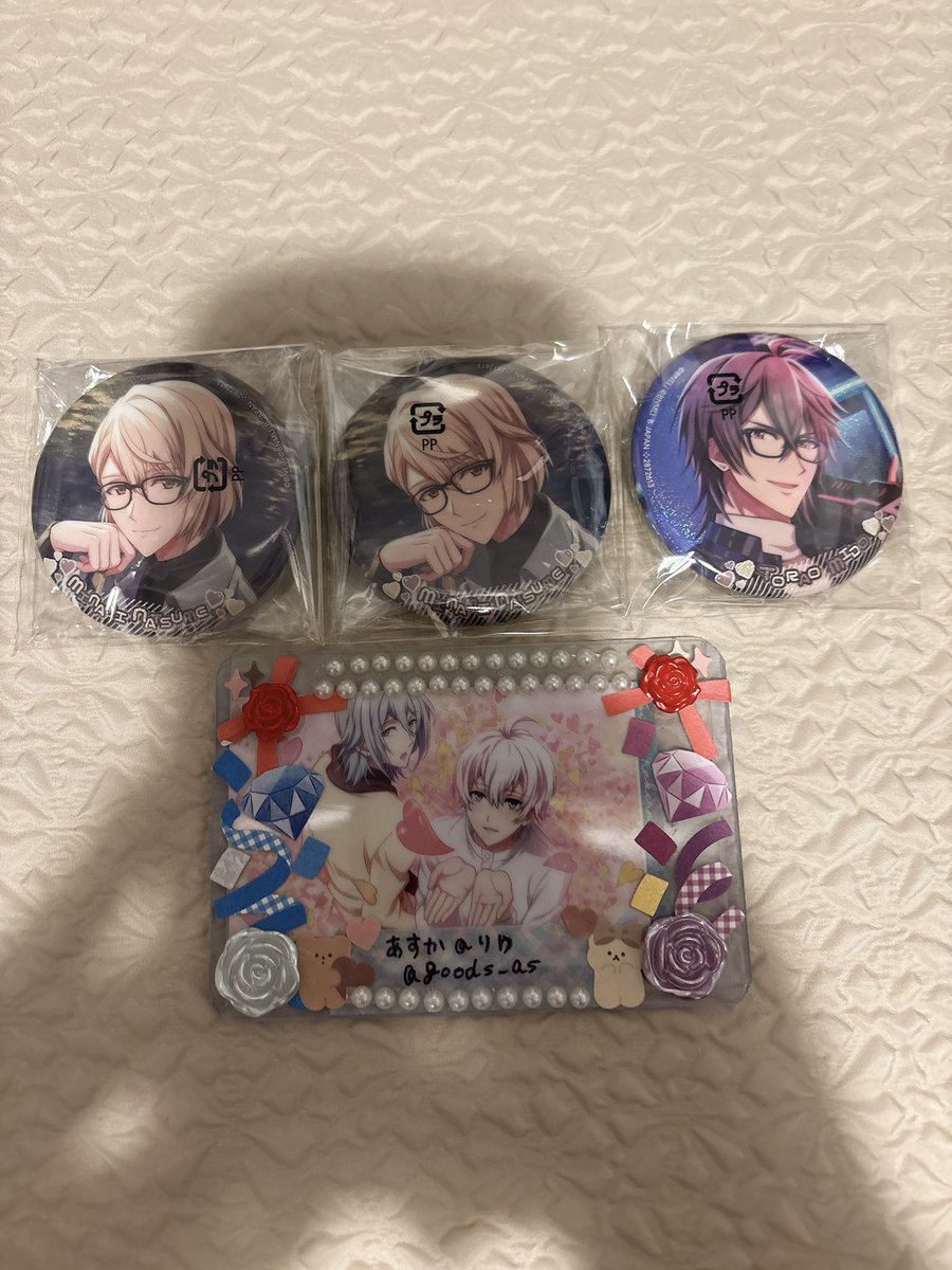 goods_as's tweet photo. アイナナ EXPO 先行 カプセル缶バッジ カプ缶

譲→巳波 虎於

求→壮五 環 トウマ または定価(+送料)

明日手渡し優先
後日手渡し、郵送も可能ですがお返事明日以降になります。

よろしくお願いいたします。 https://t.co/qdFbXnGCgF