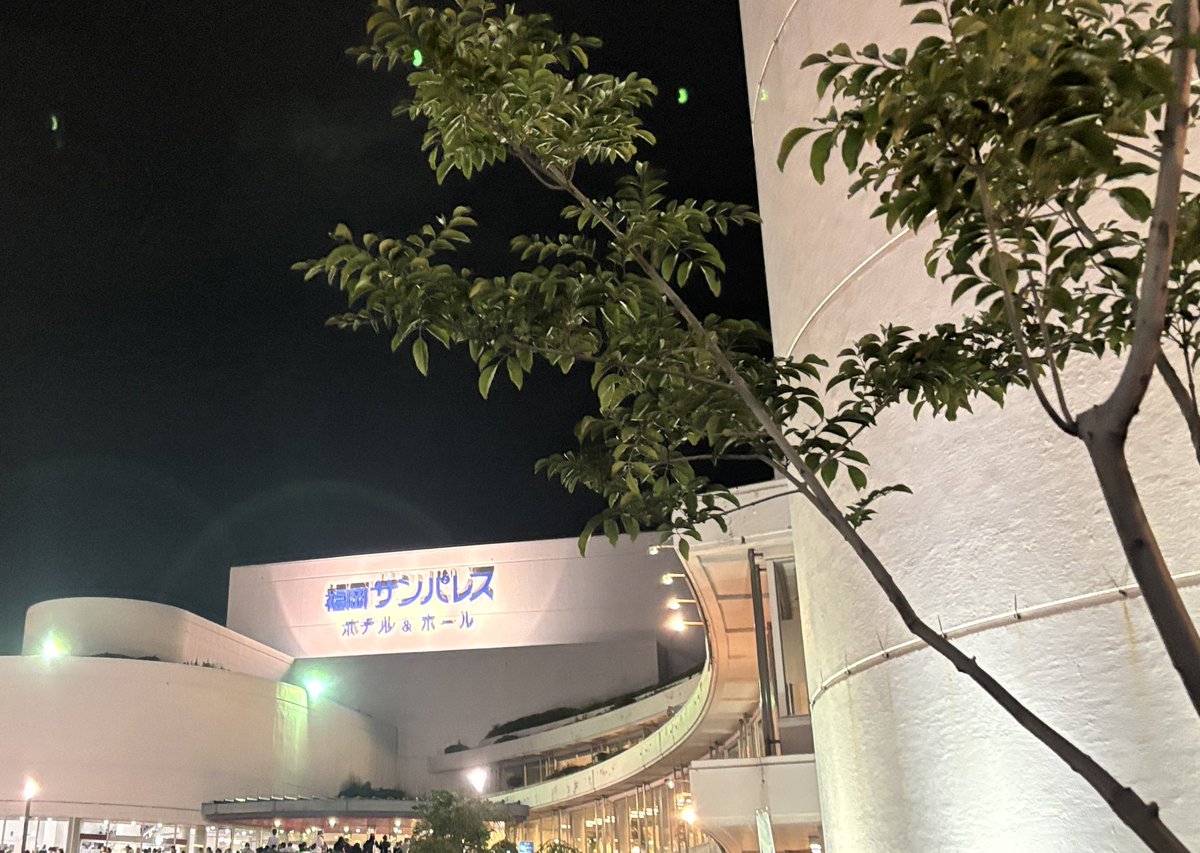bera_ko's tweet photo. 今日が初日兼楽日（チケット取れませんね）
1曲目から、声が美しくてカッコ良すぎて
それだけでもう泣けそうだった https://t.co/Vq2Yqgd7Z1