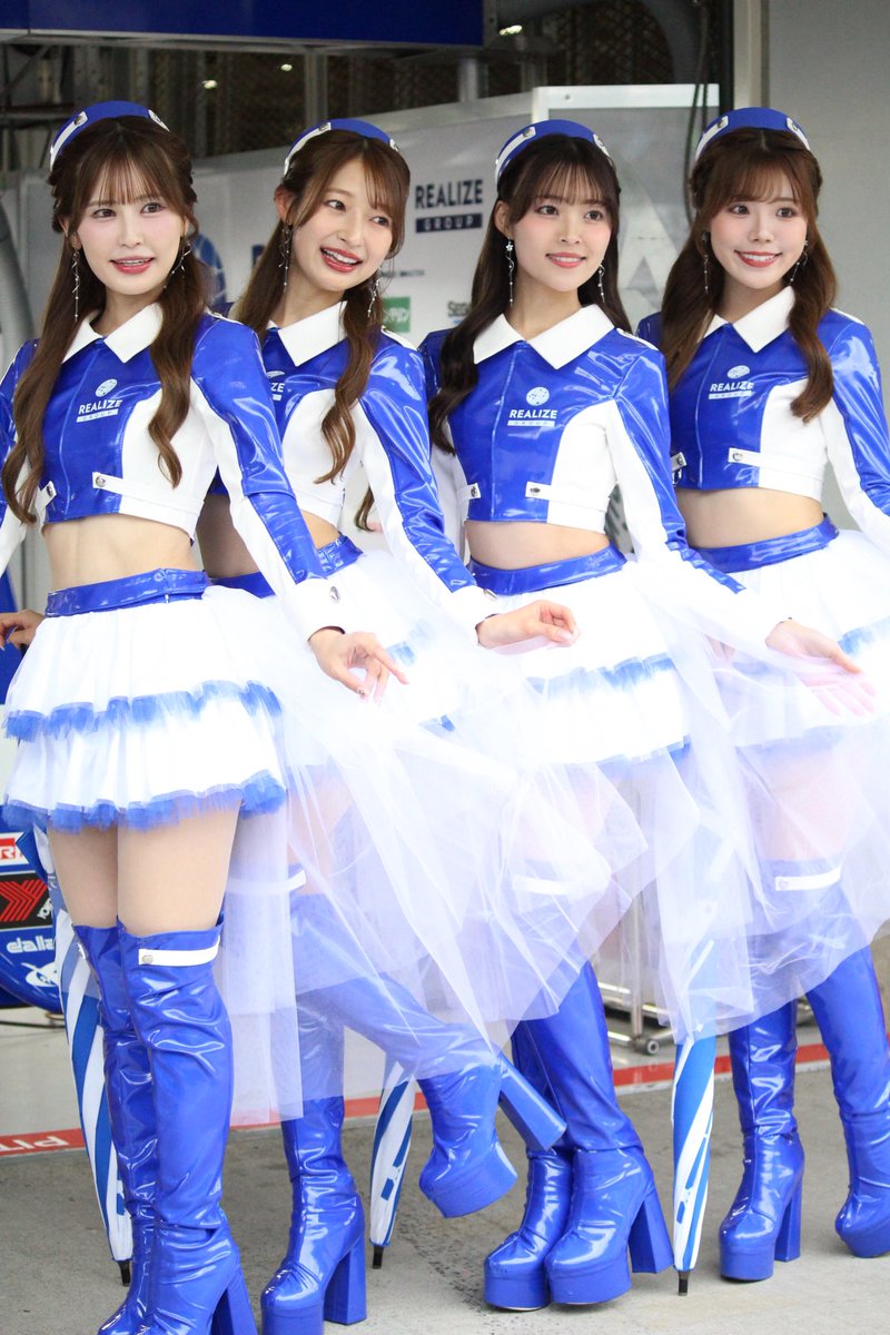 100_auto_matic's tweet photo. SUPER Formula Rd.4  鈴鹿 
🏁2026.5.23

撮影ありがとうございました

#2026リアライズガールズ

#織田真実那 さん (@mamihamu7 )🍡
#原あゆみ さん(@ayumin_hr)
#すがはらさき さん(@__sugahara)
#夏川いづみ さん(@izumi_natukawa)

#鈴鹿サーキット
#kondoracing
#Superformula https://t.co/Jupgx5jUrm
