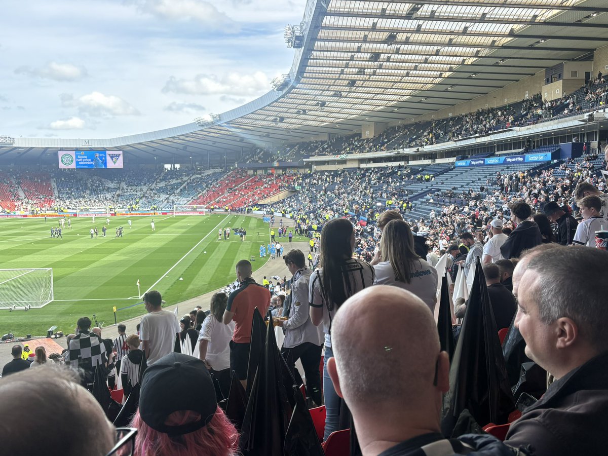 john_nufc42's tweet photo. Inside Hampden โฝ๏ธ๐ด๓ ง๓ ข๓ ณ๓ ฃ๓ ด๓ ฟ
#dafc #pars
#celticfc #monthehoops
@ScottishCup #football https://t.co/vUXgRqYGtV