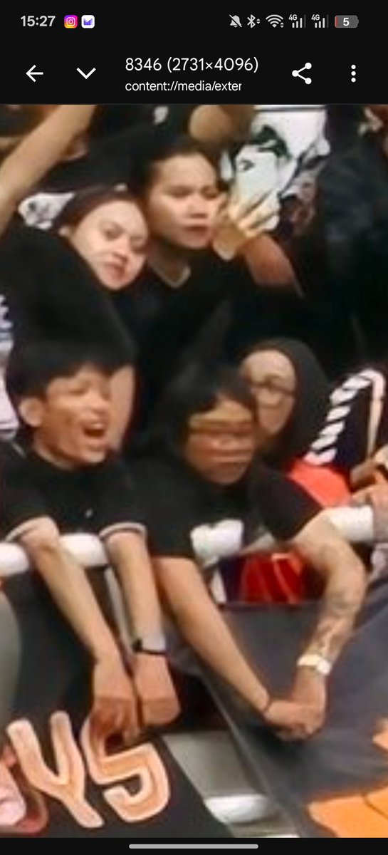 btspecs_com's tweet photo. @sondesix Asian Stephen Hawking, Longneck and 2 noses 🫣 https://t.co/rnYAbxfAcd