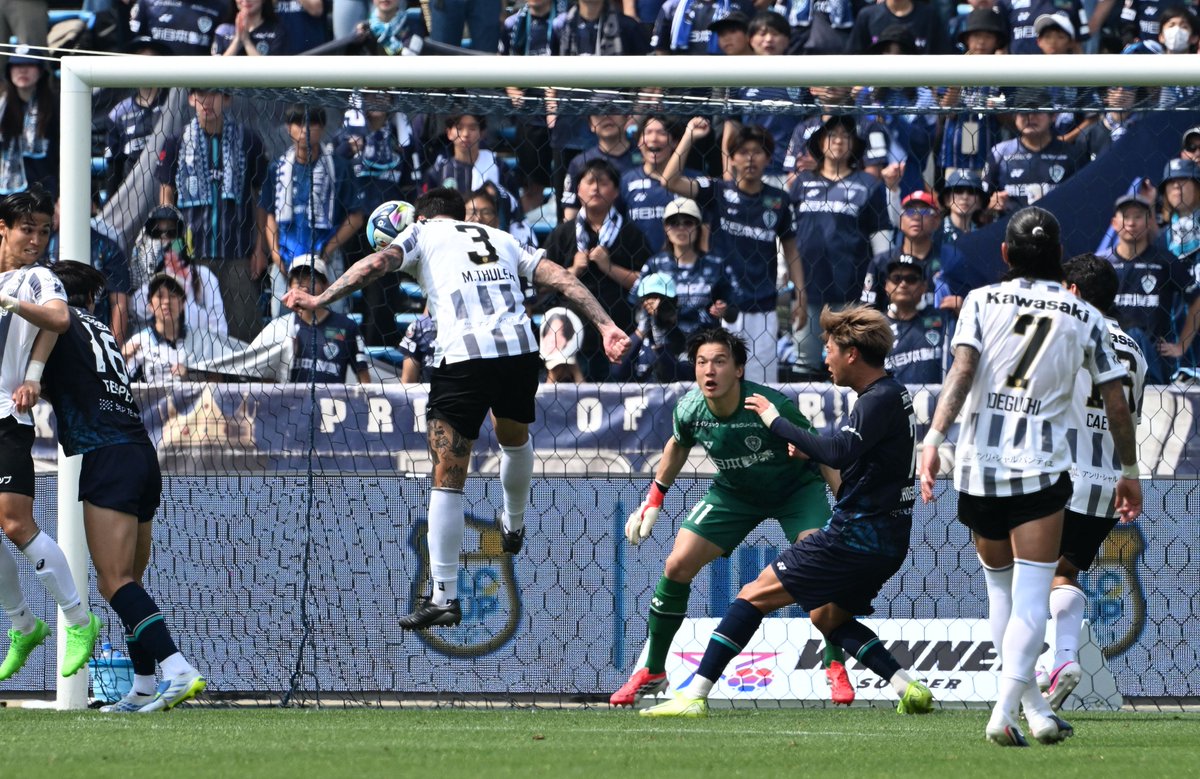 J1百年構想リーグ】 頂上決戦は鹿島VS神戸 アビスパ福岡は西の最下位に