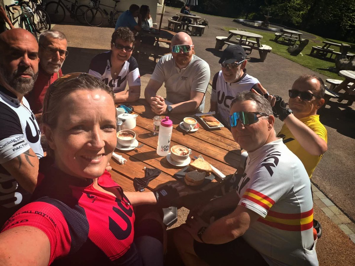EmmaDW321's tweet photo. Not many training rides left , finding my club was such a saving grace 😊❤️ https://t.co/2ZIx3NQIU4