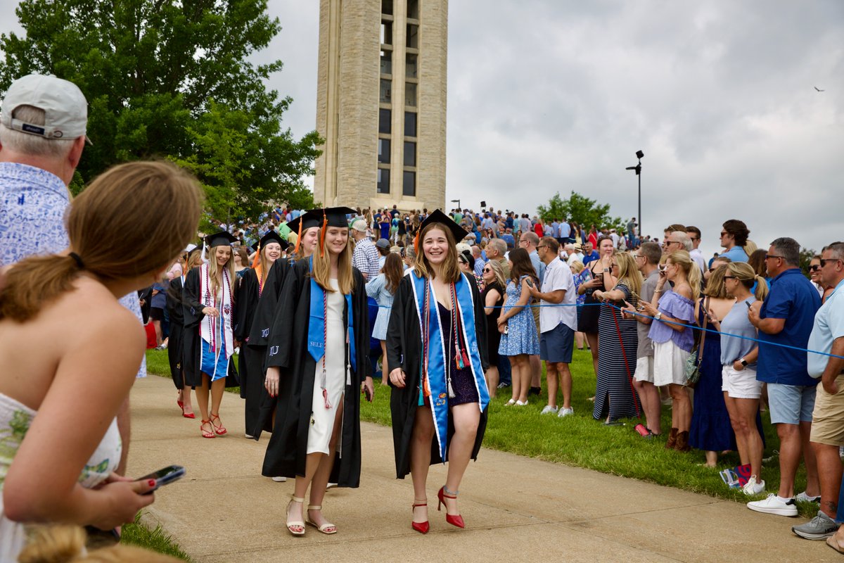 Pitt_anchor's tweet photo. So this happened last weekend, Congrats to my daughter on Graduation from KU, Rock Chalk! https://t.co/vemuKvSQYd