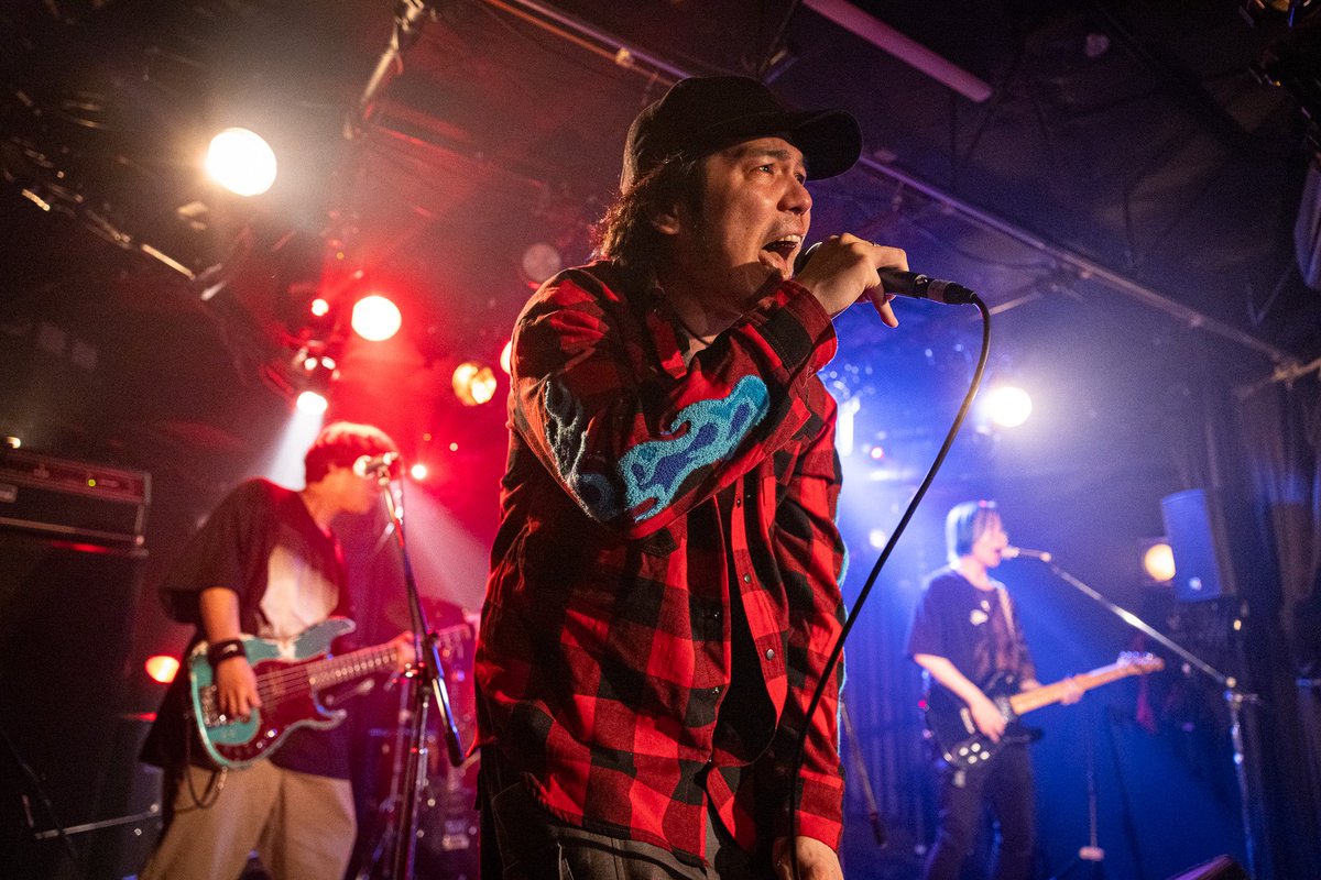 yamagamikobo's tweet photo. 2026.05.05 at 神戸PADOMA
"PADOMAでコピバン大会-2026-DAY2"
Dragon Ash
ワイルドなTAKさんがいるー!
#Hybrid
#StereoSystem
#ANDYOU
#THEFREEZ
#神戸PADOMA https://t.co/99D2Na0i4f