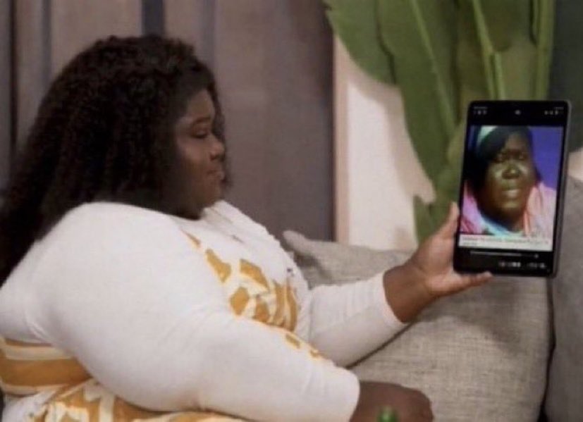 Cardi B Fan Page tweet media