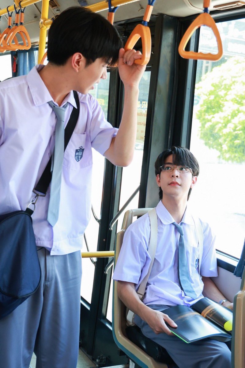 WEIRDO-101 แรงโน้มถ่วงระหว่างเรา tweet media