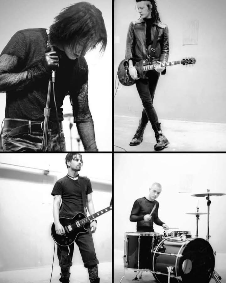 FarOutMag's tweet photo. 📸 Nine Inch Nails photographed by Joseph Cultice for 'March of The Pigs' (1994). https://t.co/21ycA6324p