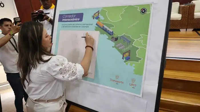 Logistica360 Colombia tweet media