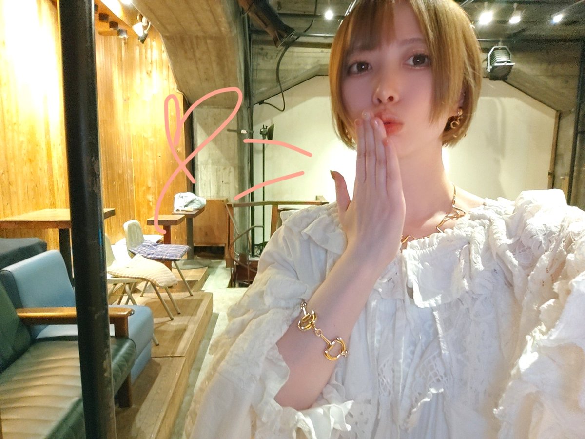 橋爪もも*アルバム『変態』発売中！ (@HasidumeMomo) / Posts / X