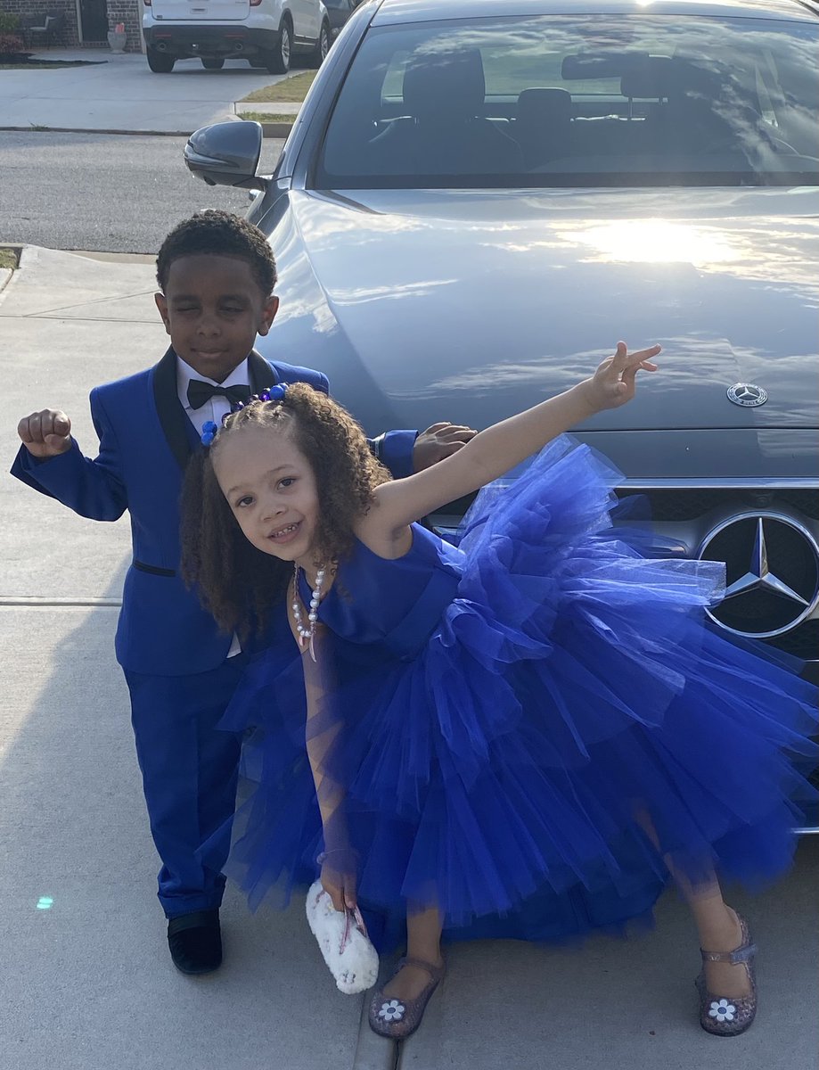 MissMonica44's tweet photo. #Latepost MJ &amp; Nicki’s Prom 2026 🥰💙 https://t.co/ZfqKHh0iL9