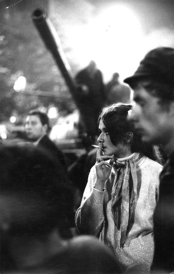 eyeonaxis's tweet photo. Pause cigarette during the Prague Spring, Czech Republic, 1968, by Ian Berry https://t.co/VLt4FiG5wO
