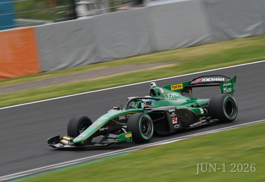 Jun_1_F's tweet photo. @sachafenestraz おめでとうございます！🥇🏁 https://t.co/NZY098ZsX8