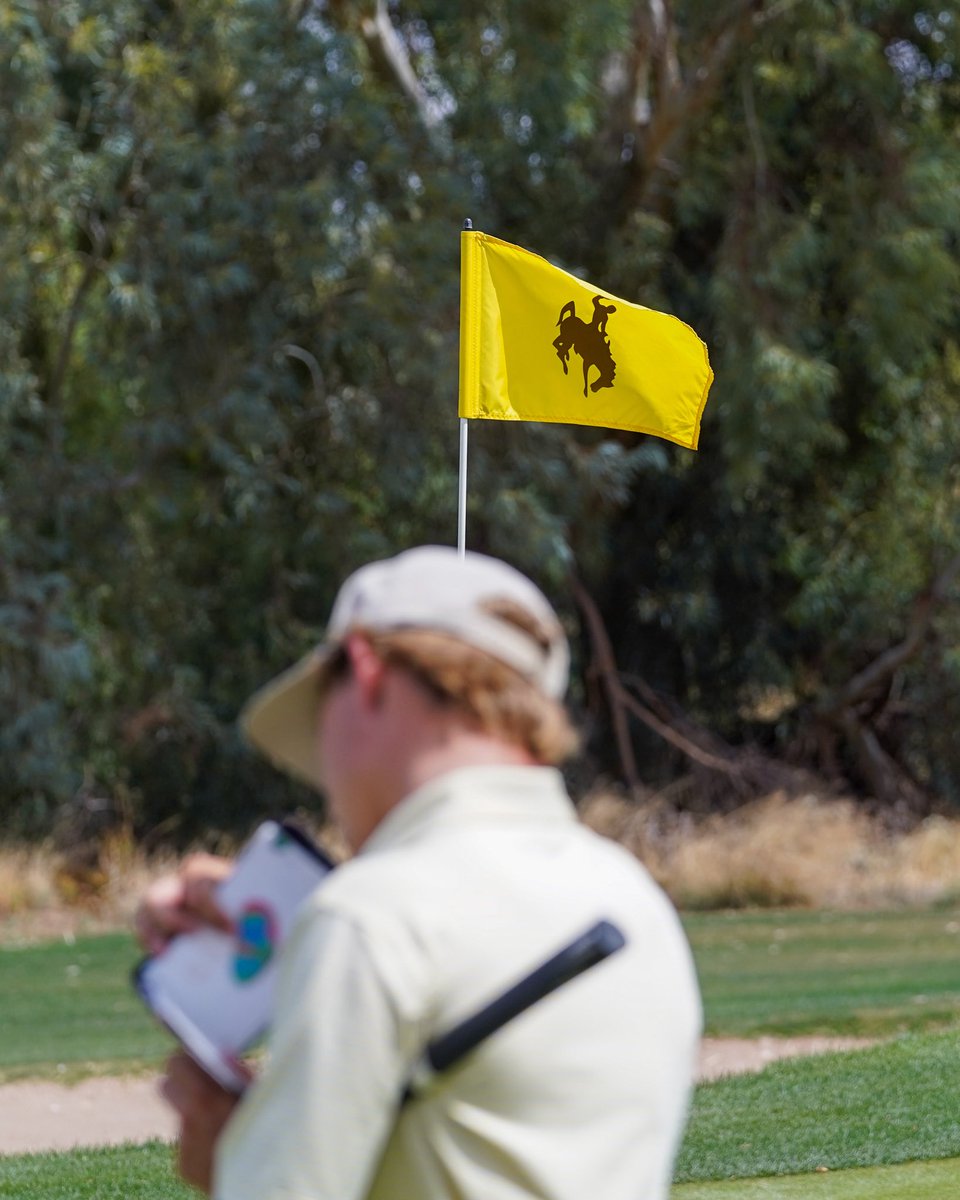 Wyoming Golf tweet media