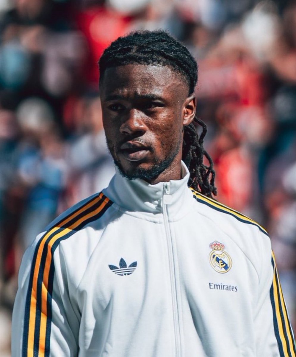 (fan) REAL MADRID FANS 🤍 tweet media