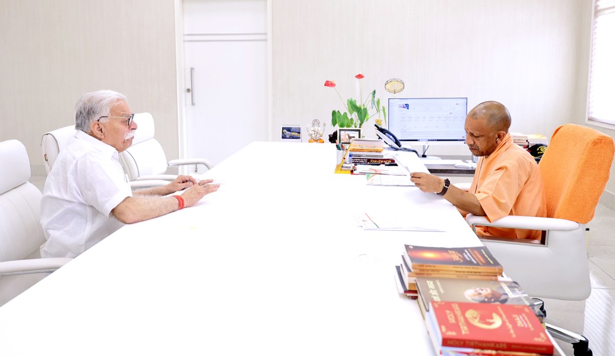 Yogi Adityanath Office tweet media