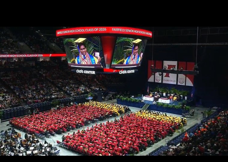FCSDNews's tweet photo. FHS graduation is well underway for the class of 2026! Valedictorian and Senior Class Vice President Nihar Patel addresses his classmates and thousands in the audience! https://t.co/MOiWpvAuXr