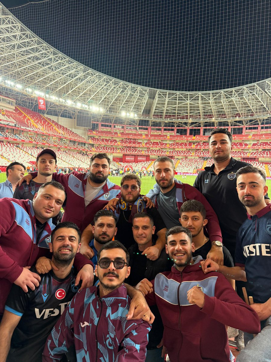 Selahattin Gönül tweet media