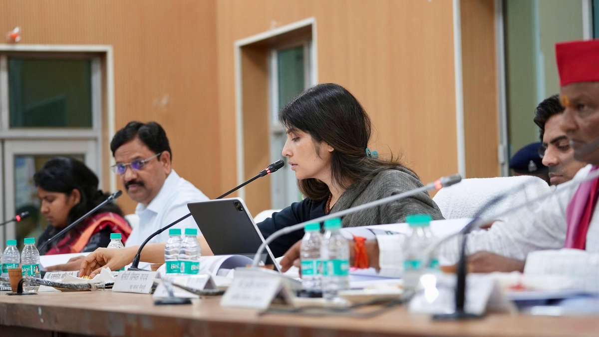Dimple Yadav tweet media