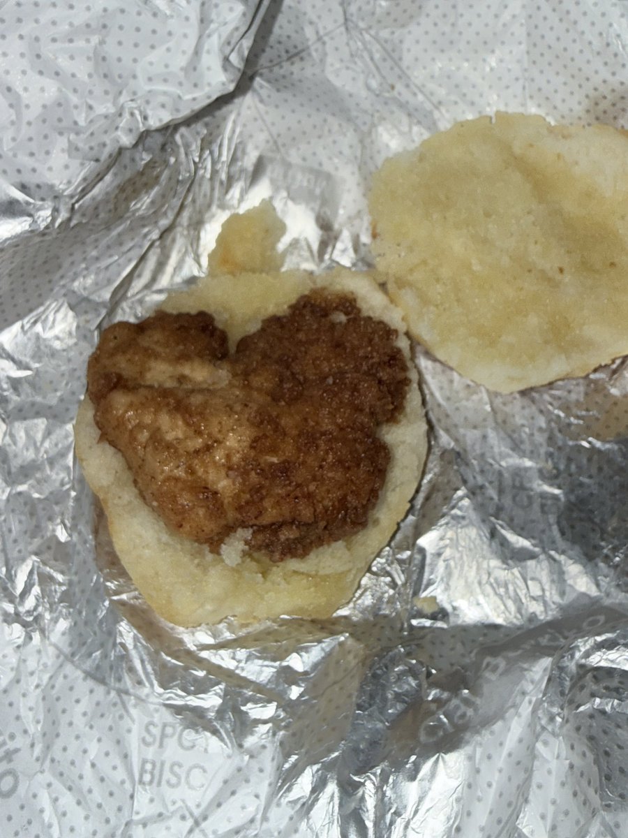 Snickersaurus69's tweet photo. @ChickfilA 

Please…explain how I paid for a freaking chicken nugget on my biscuit https://t.co/tPeHmOZ2vm