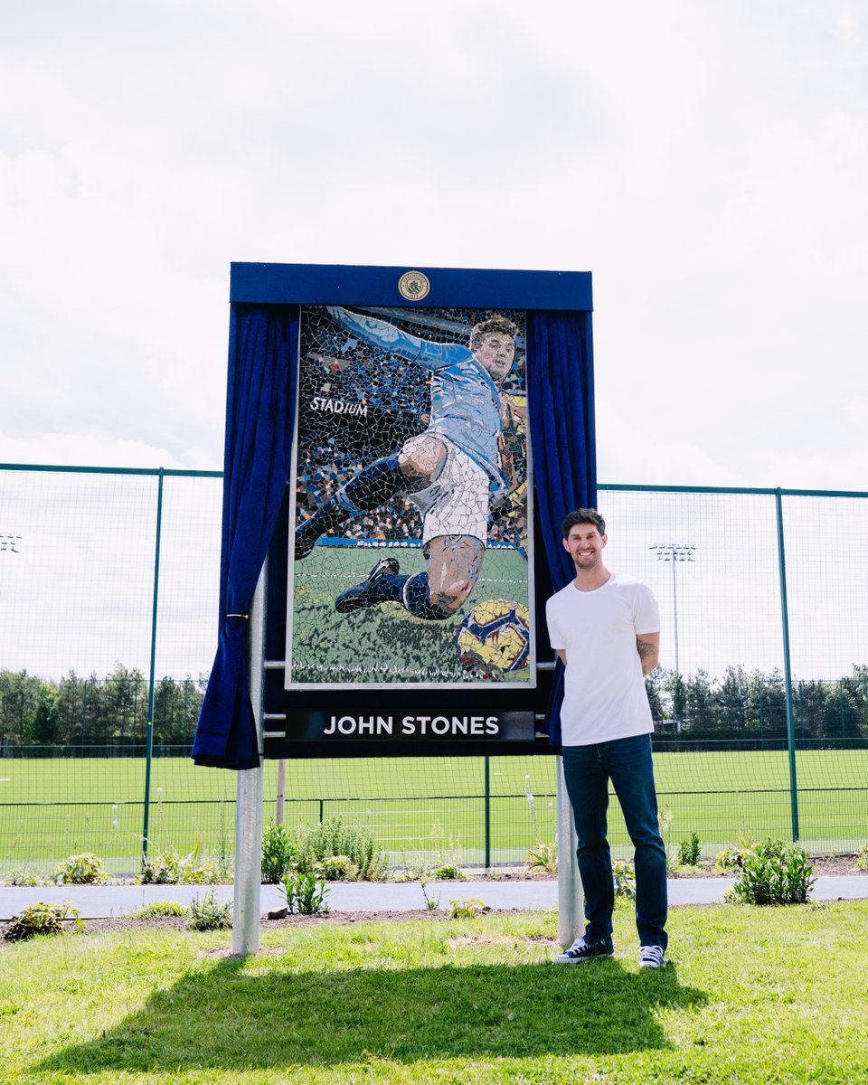 Manchester City tweet media