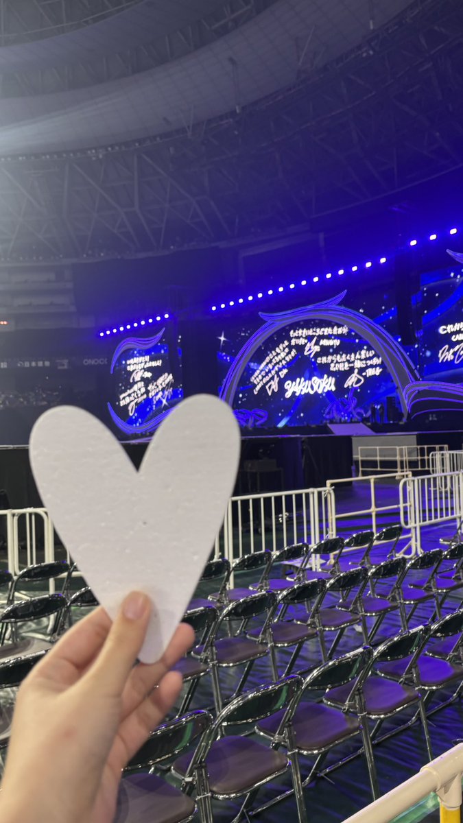co__321's tweet photo. yakusoku 大阪Day1

めーーちゃ楽しかった✨
これにて私のyakusoku終了！！また13人揃って会おうね💎💕 https://t.co/SxYvo4pJ5f