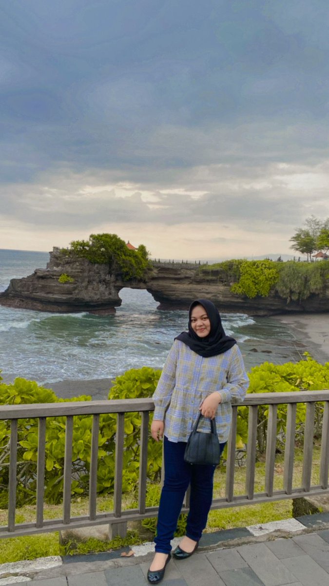 rossavlntna's tweet photo. @shitlicious *edisi bantu temen
33 y.o, baikkkk orangnya, sudah mapan, dan siap diajak serius xixixi kenalan dulu gasi? dom Banyuwangi yaa, kalo dom jauh mau kenalan juga boleh siapa tau cocok🤏🏼 *bisa dm/komen ya buat kukasih akses ke doi. #BiroJomblo https://t.co/X2BPsEUFuH