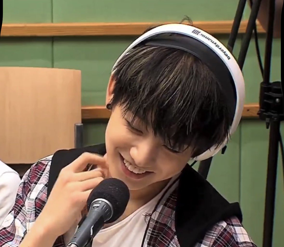 쵸 tweet media