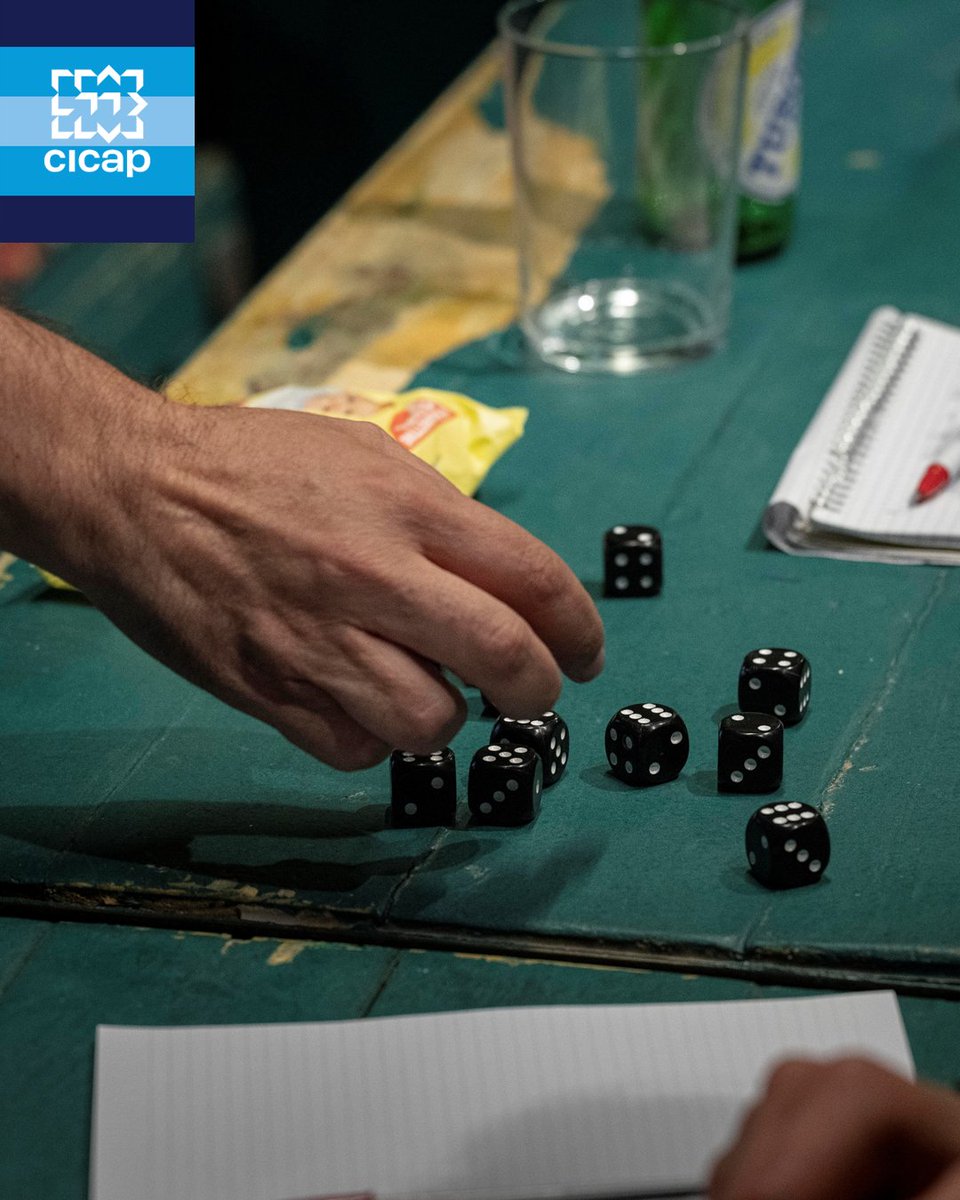 cicap's tweet photo. Cosa aspettarsi dal workshop "Indagatori delle pseudoscienze"? Esperimenti magici, roulette e statistica, presunte facoltà paranormali e tanti strumenti utili per comunicare!
Questo nelle prime 8 ore: abbiamo in serbo ancora tanto, anche delle prove di coraggio (e razionalità!) https://t.co/y9UCt4lygz