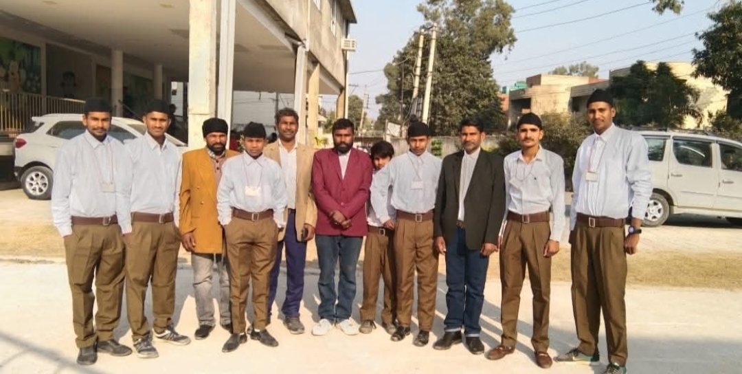 MoreSingh8's tweet photo. ਜਨਮਦਿਨ ਦੀਆਂ ਲੱਖ-ਲੱਖ ਵਧਾਈਆਂ ਅਜਨਾਲਾ ਦੀ ਟੀਮ ਵੱਲੋਂ ਪਹਿਲਾ1

ਸਤਿਕਾਰਯੋਗ ਸ਼੍ਰੀ ਨਿਤਿਨ ਨਵੀਨ ਜੀ

ਮਾਨਯੋਗ ਸੰਗਠਨ ਮਹਾਮੰਤਰੀ, ਭਾਜਪਾ ਬਿਹਾਰ ਸਾਬਕਾ ਮੰਤਰੀ, ਬਿਹਾਰ ਸਰਕਾਰ

ਤੁਹਾਡੇ ਵਰਗੇ ਮਿਹਨਤੀ, ਅਨੁਸ਼ਾਸਿਤ ਤੇ ਰਾਸ਼ਟਰਭਗਤ ਸੰਗਠਨਕਰਤਾ ਹੀ ਭਾਜਪਾ ਦੀ ਅਸਲੀ ਤਾਕਤ ਹਨ।

RSS ਤੀਸਰਾ ਵਰਗ, ਪਠਾਨਕੋਟ ਦੀ ਸਿੱਖਿਆ ਤੋਂ ਲੈ ਕੇ ਅਜਨਾਲਾ ਦੀ https://t.co/5gH8MDMb3r