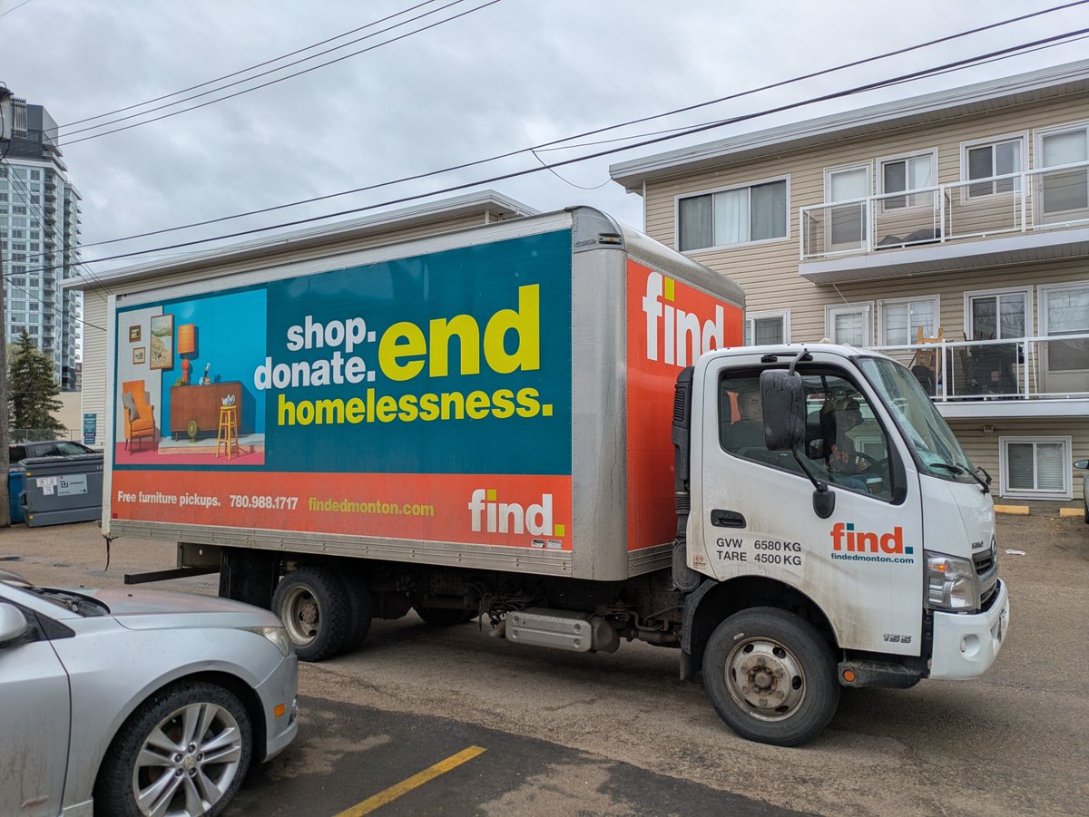 Find YEG tweet media