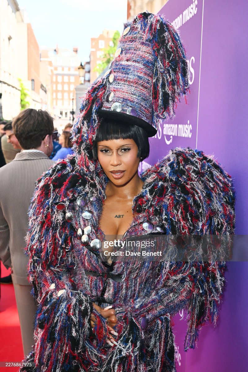 beeechimblind's tweet photo. 🪞Ivor Novello Awards 2026 🪞

The gettys never lie 🪞✨🔮 https://t.co/xEA04GpwnL