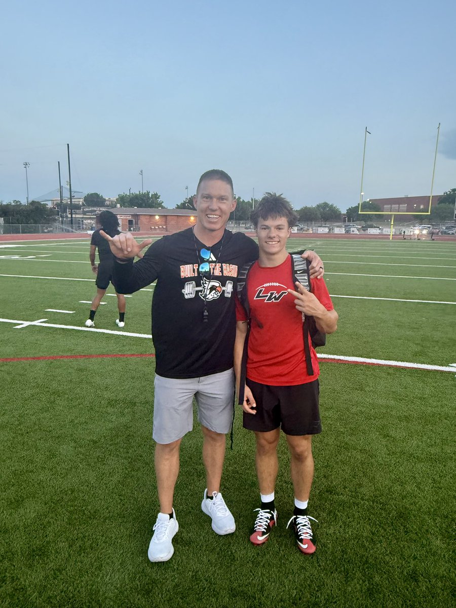 ForrestLane22's tweet photo. Thank you @CoachSoftley for hosting such a great camp, thank you @gavinlutman18 for all the help and teaching points, and thank you @LottZeke for inviting me out to camp I had a great time. https://t.co/pq6ENuNI9n