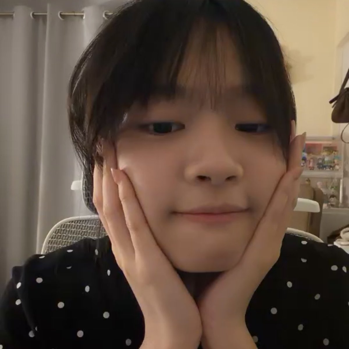 lnwfuji's tweet photo. ทำไมมันน่าเตะอย่างงี้เนี่ยยยยยยย 😠😠 https://t.co/NyHShhzhvf