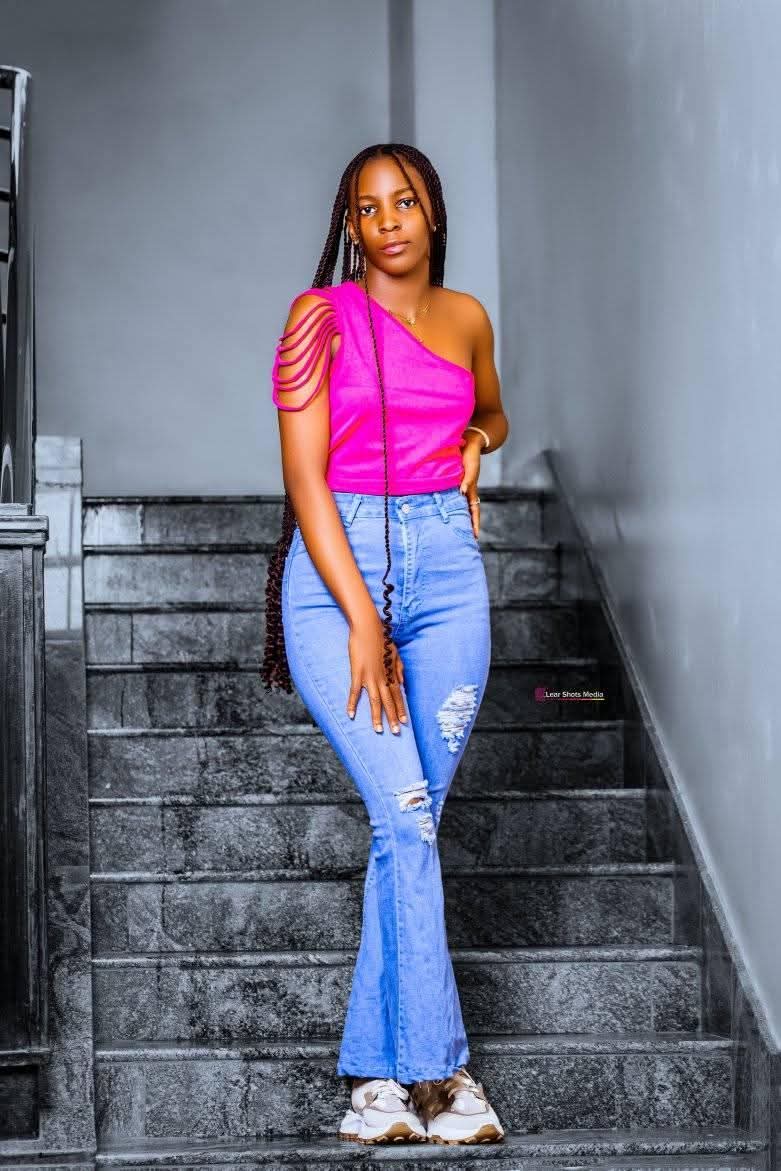 Dinah Zirah💙🥀🦋🇺🇬 tweet media