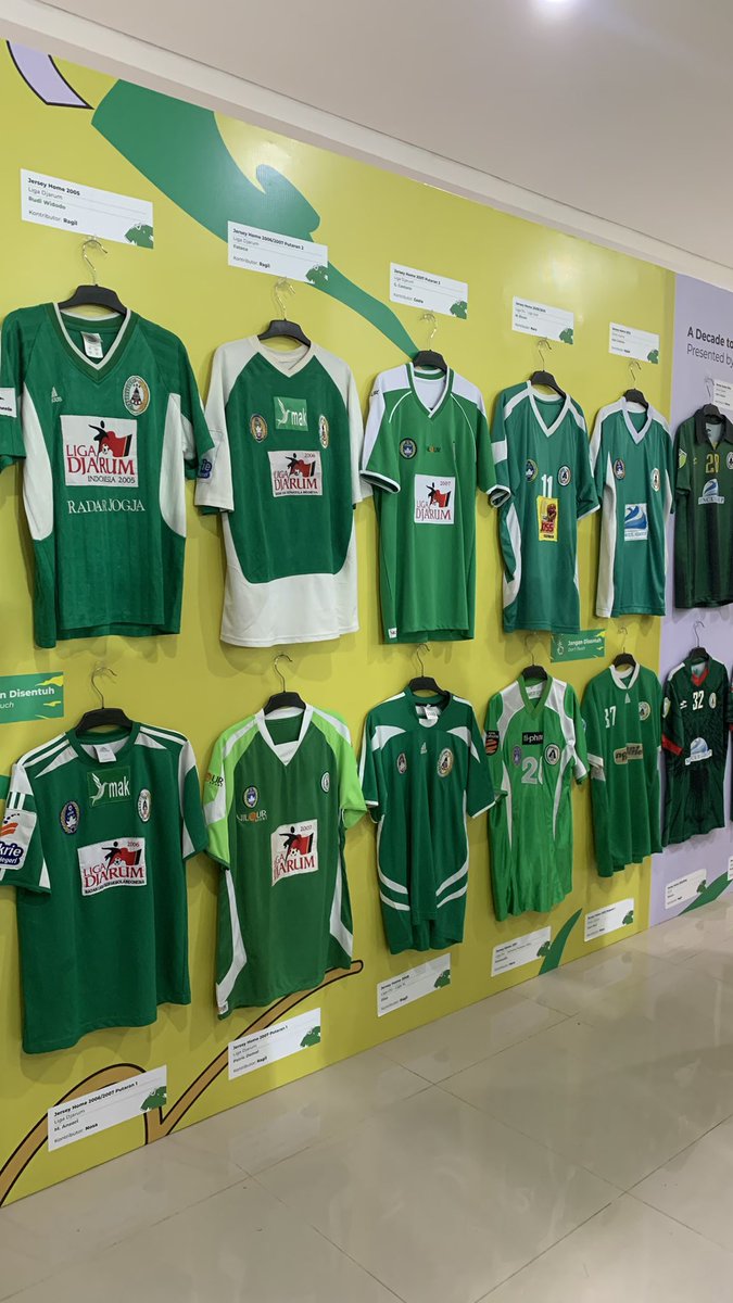 WESTDOWNBOYS's tweet photo. Merawat sejarah adalah menjaga jejak waktu, merawat ingatan adalah menjaga makna perjalanan dan mewariskan hal baik adalah cara paling abadi agar tetap hidup. #PSS50th https://t.co/lnmCd5nRbJ