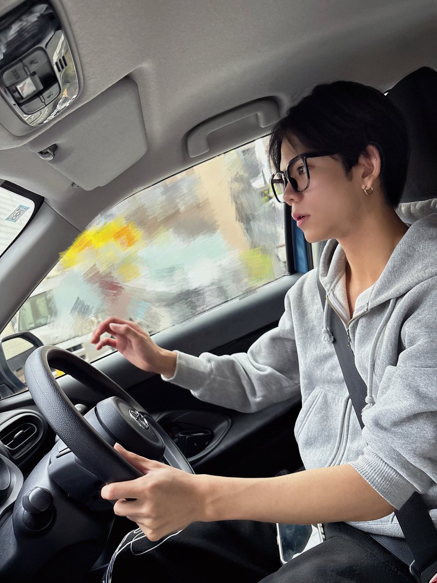 双葉 小太郎 tweet media