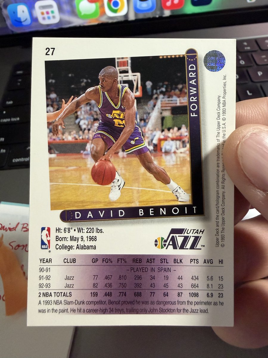 AwkwardLive's tweet photo. I appreciate mr #DavidBenoit for not only taking the time to sign my card but using some artistic flare with the green sharpie! Thank you. #UtahJazz @utahjazz #Basektball #NBA #SportsCards https://t.co/3mhO0BCdRI